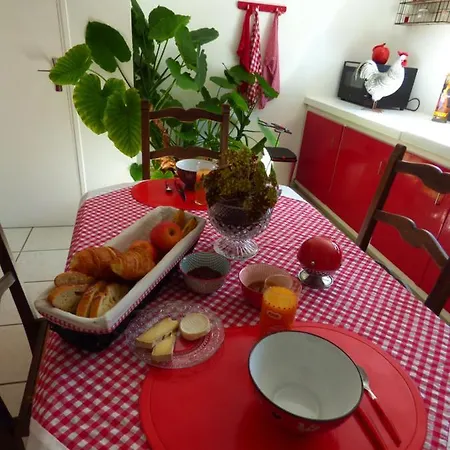 Arche De Lanoe Jacuzzi Bed and Breakfast